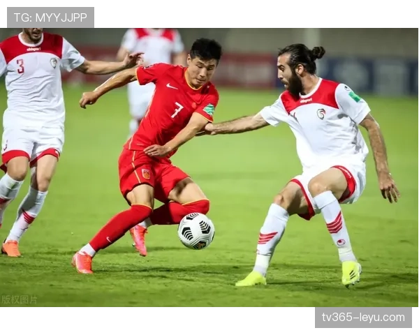 新赛季足球盛宴启幕：强队革新布局，新星闪耀绿茵场