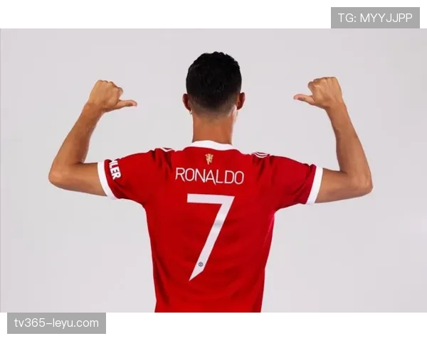 曼联新赛季走势分析：挑战与机遇并存，表现备受关注