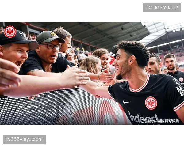 法兰克福赛季高光时刻回顾:惊艳表现彰显顶级竞争力 法兰克福赛季高光时刻回顾:惊艳表现彰显顶级竞争力