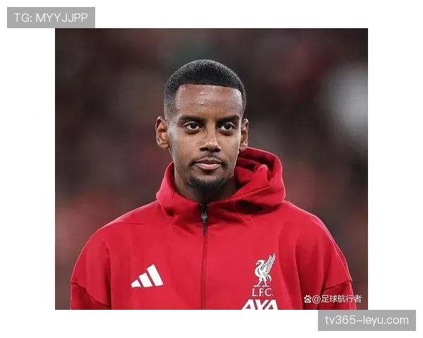 瑞典锋线新星伊萨克持续闪耀,助球队状态回暖再创佳绩 瑞典锋线新星伊萨克持续闪耀,助球队状态回暖再创佳绩