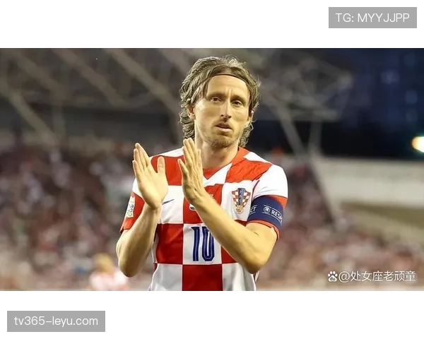 莫德里奇状态持续攀升，全能中场再展智慧与魅力